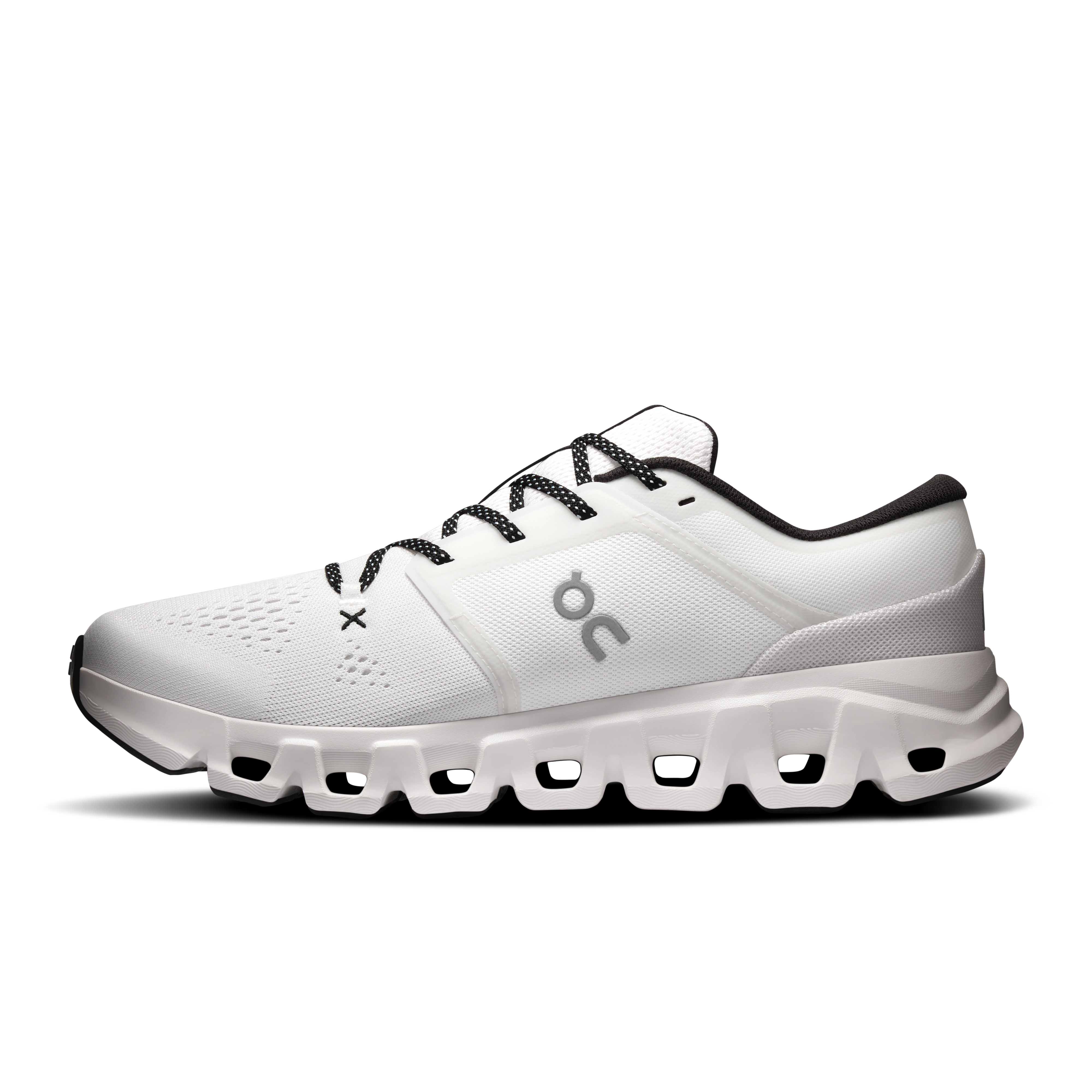 On Running Men's Cloud X 5 Shoes - White / Black