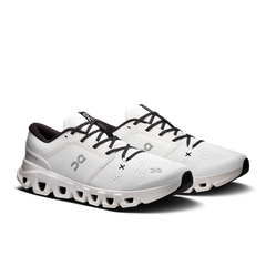 On Running Men's Cloud X 5 Shoes - White / Black