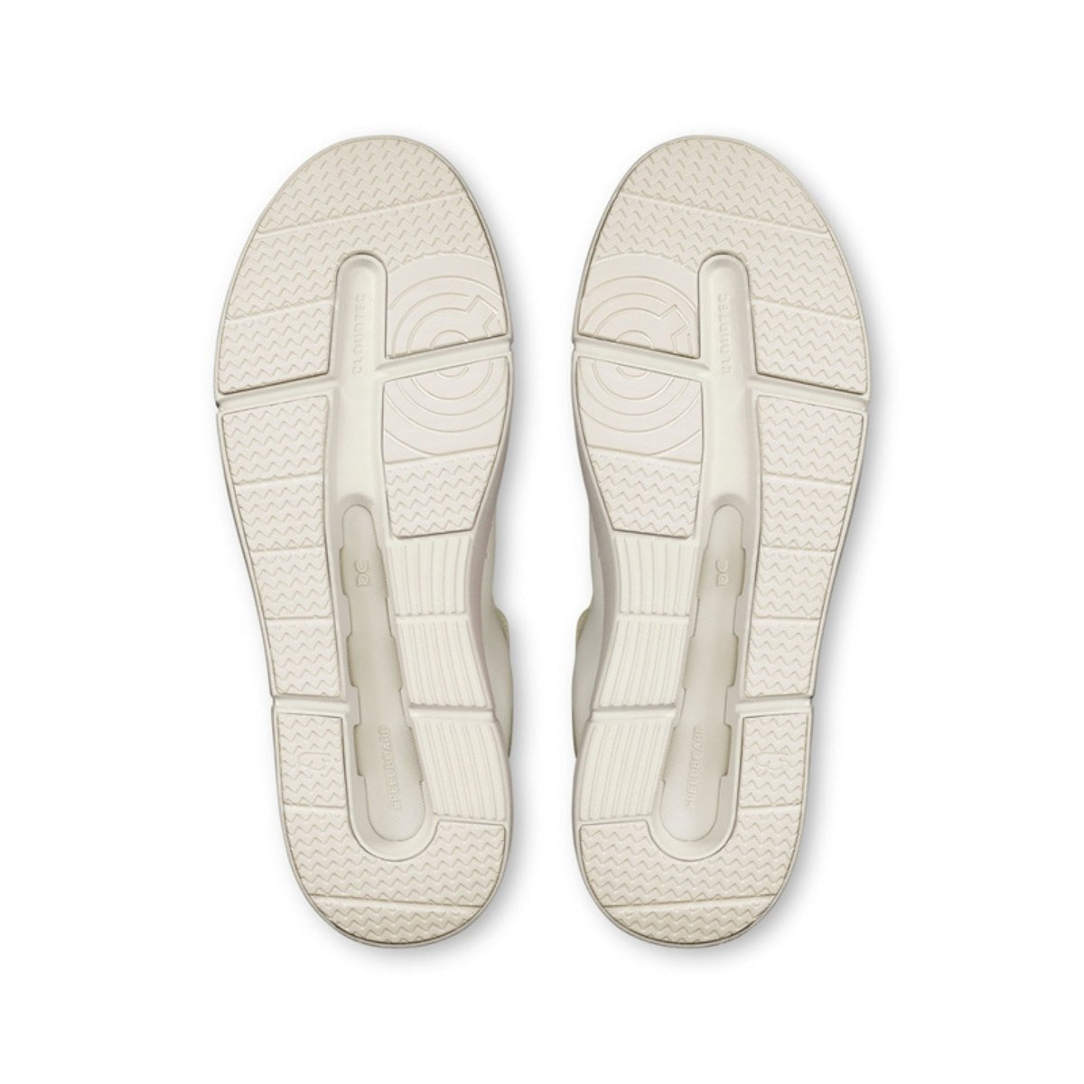 On Running The Roger Advantage Running Shoe - Women's